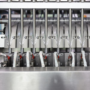 Máquina <span class=keywords><strong>de</strong></span> envasado <span class=keywords><strong>de</strong></span> bolsitas <span class=keywords><strong>de</strong></span> gránulos <span class=keywords><strong>de</strong></span> palitos <span class=keywords><strong>de</strong></span> sal <span class=keywords><strong>de</strong></span> azúcar <span class=keywords><strong>de</strong></span> hotel <span class=keywords><strong>de</strong></span> 5-10 <span class=keywords><strong>gramos</strong></span> automática <span class=keywords><strong>de</strong></span> varios carriles - Product Image 6