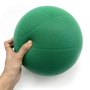 Ballon de basketball silencieux en PU vert à rainures 24 cm pour le dribble, idéal pour l'entraînement en intérieur, construction en mousse - Product Image 2