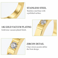 Bague fine en acier inoxydable avec zircon, bande dorée segmentée et placage sous vide en or 14 carats