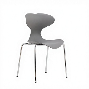 Chaises de salle à manger, de salon et de cuisine de style moderne du milieu du siècle, hauteur réglable, coque en plastique souple, extérieur en métal, en vente - Product Image 5