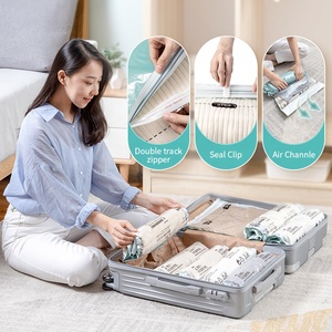 Sacchetti <span class=keywords><strong>Sottovuoto</strong></span> Arrotolabili Salvaspazio di Alta Qualità, Sacchetti Pieghevoli <span class=keywords><strong>per</strong></span> Viaggio e Conservazione di Vestiti - Product Image 2