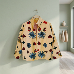 Veste Suzani artisanale de fabricant en gros, imprimé tigre vintage, broderie florale, manteau court pour femme, vêtement d'extérieur décontracté fait main - Product Image 4