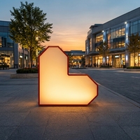 Banc d'attente LED lumineux en forme de cœur, changeant de couleur RGB, mobilier urbain extérieur, banc lumineux pour parc, place publique, aménagement paysager personnalisé