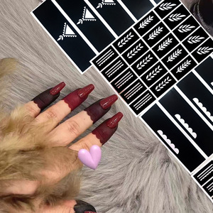 Nouveau pochoirs de tatouage semi-permanents à petit motif de jus de plantes pour hommes femmes modèle creux modèles de tatouages non réfléchissants - Product Image 1