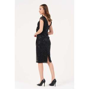 Vêtements décontractés pour femmes DANS - Noir uni - Style polyvalent pour tous les jours, disponible en tailles 38-42, confortable - Product Image 2