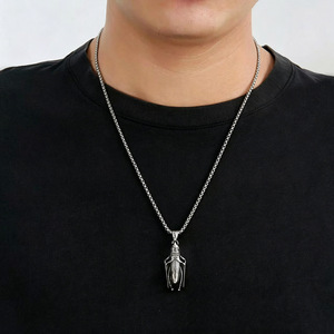 Yunnique – collier élégant avec pendentif insecte en acier inoxydable, style punk, bijoux unisexes à la mode, design géométrique, JD215 - Product Image 4