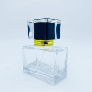 Flacon de parfum en verre transparent de 30 ml, pots en verre pour la distribution de parfums dans les soins personnels, parfum DIY - Product Image 3