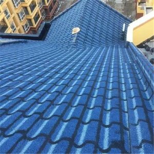 Renovación de Techos de Tejas Metálicas, Reparación de Fugas e Instalación de una Capa Protectora Impermeable Adicional, Arena de Color 3D - Product Image 1