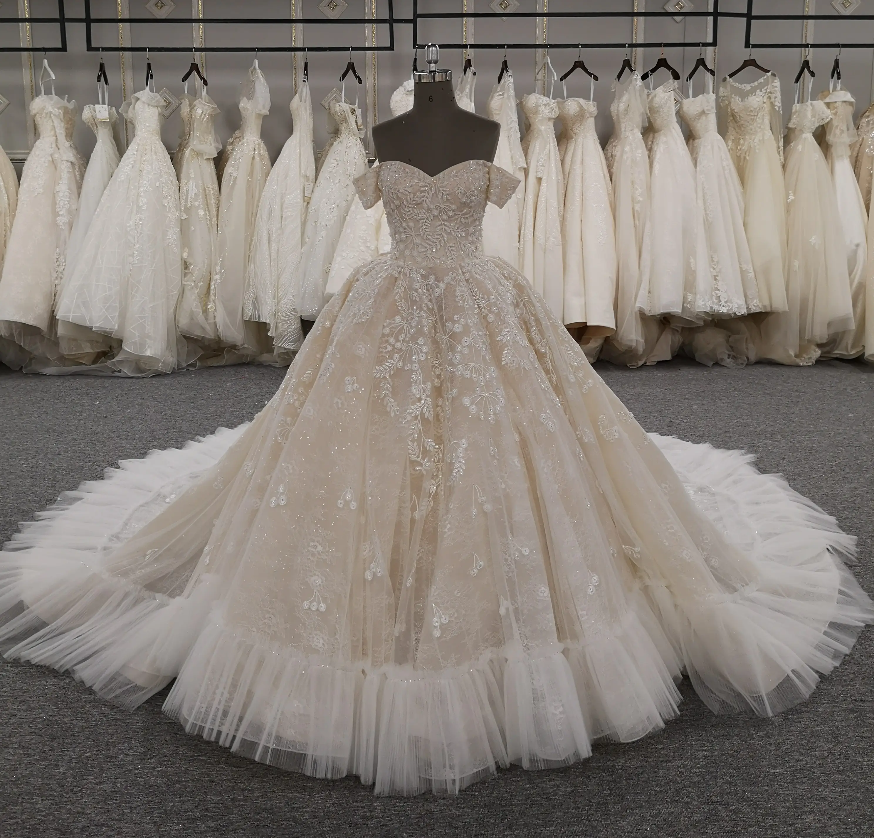 Robe de bal de mariée à épaules dénudées, tenue de bal élégante, meilleures ventes, 2022