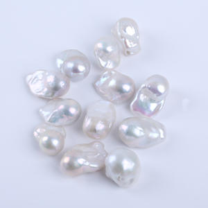 Perles d'eau douce blanches et roses de forme baroque de 13 à 16 mm, Zhuji Natural, source de perles en vrac, fabricant en gros - Product Image 2