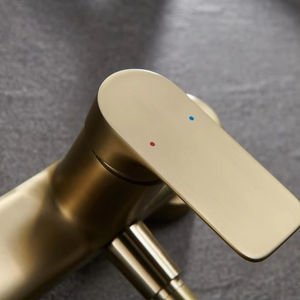 Ensemble de douche de luxe 3 fonctions pour salle de bain, mitigeur à main en laiton chaud/froid avec tige relevable, jet de pulvérisation, finition or brossé, en promotion pour appartement - Product Image 6