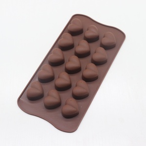 แม่พิมพ์ซิลิโคนรูปหัวใจสำหรับทำช็อกโกแลต ราคาประหยัด แม่พิมพ์ซิลิโคนลายจุดรูปหัวใจวาเลนไทน์ สำหรับทำช็อกโกแลต เยลลี่ และลูกอม - Product Image 5