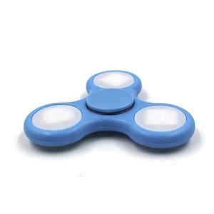 Jouets à main avec Logo personnalisé de haute qualité, Spinner à doigts avec 3 roulements pour soulager le Stress, vente en gros - Product Image 2