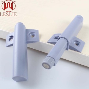 Loquets de porte et ferme-portes magnétiques Leslie, amortisseurs en plastique et aluminium pour portes de meubles - Product Image 3