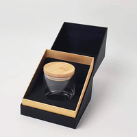 Coffret Cadeau Bougie Parfumée Ambiance Glaciale Islandaise avec Couvercle Rabattable – Décoration Intérieure et Emballage de Parfum de Niche