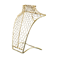 Présentoir de comptoir pour colliers et bijoux en forme de buste de mannequin en fil métallique hexagonal doré, avec épaules creuses