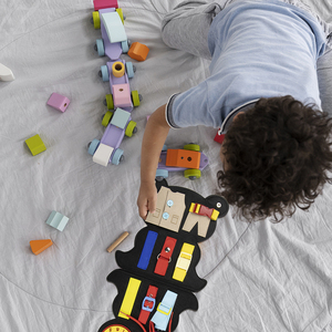 Tableau d'activités Montessori en feutre personnalisable pour bébés et tout-petits, jouet éducatif pour garçons - Product Image 5