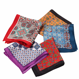 Collection de pochettes de costume en twill de <span class=keywords><strong>soie</strong></span> de luxe imprimées Paisley, accessoires pour hommes faits à la main, mouchoirs à bords roulés à la main - Product Image 1