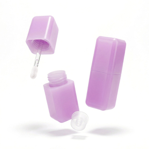 <span class=keywords><strong>Tube</strong></span> de brillant à lèvres vide rectangulaire arrondi violet avec <span class=keywords><strong>bouchon</strong></span> à vis, applicateur floqué, logo personnalisé, en PETG, emballage cosmétique portable - Product Image 3