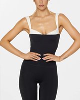 Ensemble de yoga personnalisé : Haut court à col carré color-block et short léger, extensible, doux, pour la danse et le fitness