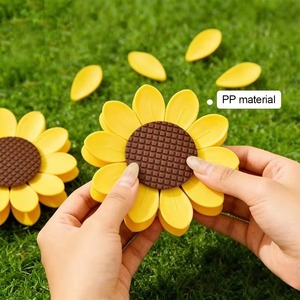 2 in 1 Magnetic <b>Fridge</b> Magnets Sunflower Multifunctional Sealing Clips for Food Storage Chip Clips for Snacks - Product Image 4