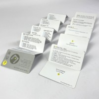Menu Z personnalisé avec coins arrondis et couverture Design haut de gamme pour restaurants et événements