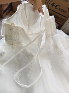 <span class=keywords><strong>Vestido</strong></span> <span class=keywords><strong>de</strong></span> <span class=keywords><strong>Novia</strong></span> con Cuello en V y Apliques <span class=keywords><strong>de</strong></span> Encaje para Mujer, Vestidos <span class=keywords><strong>de</strong></span> <span class=keywords><strong>Novia</strong></span> <span class=keywords><strong>de</strong></span> <span class=keywords><strong>Playa</strong></span> con Ilusión <span class=keywords><strong>de</strong></span> Transparencia y Cola Larga, Vestidos <span class=keywords><strong>de</strong></span> <span class=keywords><strong>Novia</strong></span> Ligeros 2024 - Product Image 4