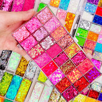 Palette de fards à paupières scintillants métalliques imperméables pour Halloween, 24 couleurs, gel pailleté pour le visage et le corps, multi-chrome, végan, sécurité, foncé/clair