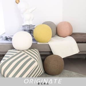 RUIYI <span class=keywords><strong>Coussin</strong></span> décoratif rond en coton et <span class=keywords><strong>lin</strong></span> multicolore <span class=keywords><strong>Coussin</strong></span> créatif doux et confortable Boule en peluche <span class=keywords><strong>de</strong></span> remplissage - Product Image 6