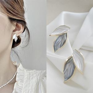 النحاس سبيكة ليف فرع يترك القرط المرأة أقراط طقم مجوهرات - Product Image 3