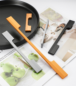 Allzweck-Zuggriffe aus Aluminiumlegierung in Gold, Schwarz und Grau für Premium-Kleiderschränke und Kommoden (Moderner Kücheneinsatz) - Product Image 5