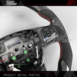 Volant en fibre de carbone LED personnalisé avec poignées en microfibre pour <span class=keywords><strong>Ford</strong></span> Focus MK4 2018-2024, Fusion <span class=keywords><strong>Active</strong></span>, Fiesta, Puma ST, modèles <span class=keywords><strong>Ka</strong></span> - Product Image 4