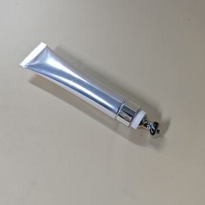 Brillo de <span class=keywords><strong>labios</strong></span> único <span class=keywords><strong>para</strong></span> realce de <span class=keywords><strong>labios</strong></span>, embalaje de inyección de <span class=keywords><strong>labios</strong></span> extremos, Etiqueta Privada - Product Image 5