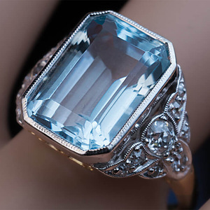 Elegante Anello Quadrato alla Moda, Gioiello Minimalista e Audace per Fidanzamento, per Donne - Product Image 1