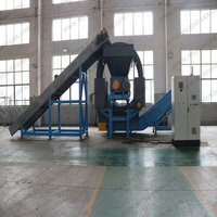 Machine de fabrication de tuiles en caoutchouc recyclé à haute capacité de production à partir de pneus