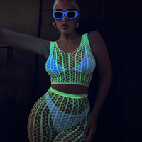 Ensemble deux pièces séduisant vert fluorescent lumineux, lingerie sexy en résille avec bas résille, vêtements de plage pour femme