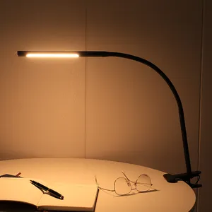 Led göz bakımı klip masa lambası sonsuz kısılabilir uzun esnek Gooseneck Metal salıncak kolu mimar görev kelepçe masa lambası