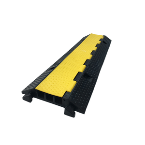 Flexible 1000mm Rubber 3 Channel <strong>Anti</strong>-Pressure <strong>Speed</strong> <strong>Bump</strong> Cable Protector Hump 50mm Height 10-15mph Traffic <strong>Speed</strong> Portable Fixed - Product Image 1