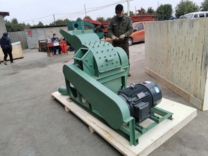 Piccola macchina smerigliatrice di legno Log Chip Husk polvere frantoio con motore motore per segatura di legno macinazione - Product Image 3