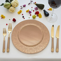 Assiette de présentation en plastique doré haut de gamme, peinte à la main, pour fête, restaurant, mariage, événement, élégante, rétro, luxueuse, circulaire