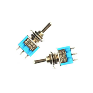 Interrupteur à bouton MTS-103, 3 broches, 3 vitesses, à simple liaison, à trois positions, à tête oscillante - Product Image 1