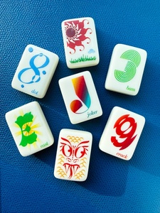 Nouvel arrivage Ningbo <span class=keywords><strong>Leti</strong></span> : Ensemble de Mahjong américain de luxe personnalisé à couche unique de 160 pièces, inspiré du Mahjong Crisloid Letra - Product Image 1