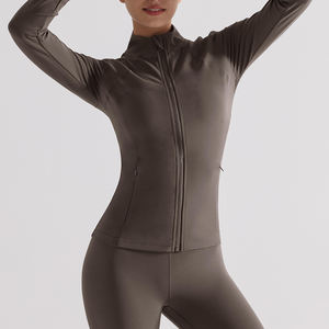 Ensemble de vêtements de sport pour femmes personnalisé, veste de sport, haut, printemps, été, yoga, pratique, col fin, respirant, élastique, imprimé double face - Product Image 3