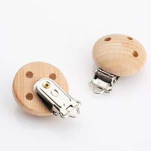Vendita all'ingrosso 30mm in legno naturale ciuccio Clip porta ciuccio per regalo - Product Image 6