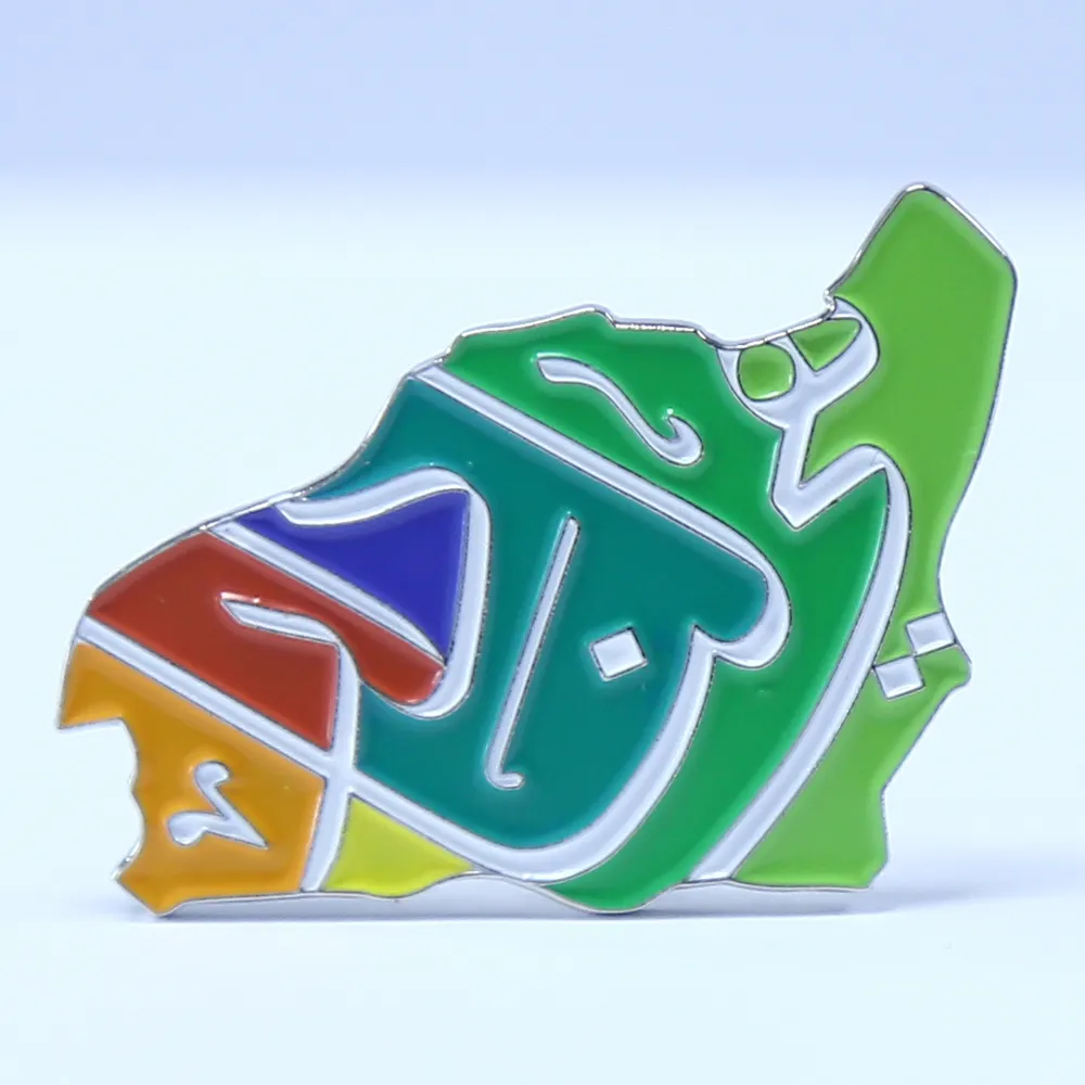 Professionele Aangepaste Logo Metalen Geen Minimum Oman Nationale Dag Email Revers Pin