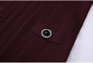 Phụ nữ thanh lịch Retro mùa thu mùa đông áo len mới dệt kim màu tương phản nút cổ áo dài tay áo mỏng đuôi cá - Product Image 4