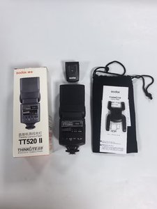 แฟลชไร้สาย Godox TT520II พร้อมตัวรับสัญญาณในตัวและตัวส่งสัญญาณ RT ใช้งานร่วมกับ Canon Nikon <span class=keywords><strong>ได้</strong></span> - Product Image 1