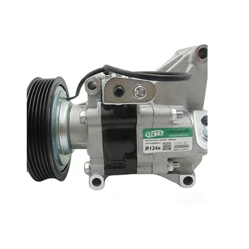 Auto AC Compressor Mazda 2 1.3L 1.5L 2010-2012 Car Air Conditioner