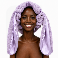 Bonnet de nuit en peluche pour femme avec oreilles de lapin, doublure en satin lisse réglable, couverture intégrale des oreilles, idéal pour le sommeil, toutes saisons