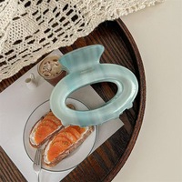 Accessoire pour cheveux en acétate dégradé crémeux, fait main, écologique, avec fermoir requin, style coupe, pour queue de cheval demi-attachée à la française
